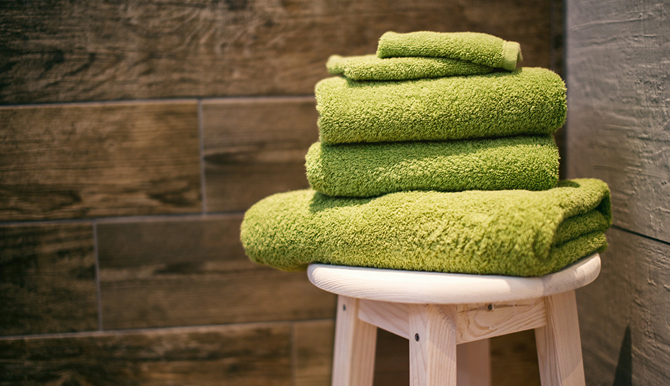 Facilities Towels On Stool Column