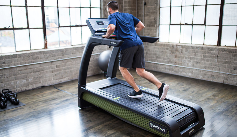 A Run for the Money: Treadmill Suppliers Continue to Innovate | IHRSA