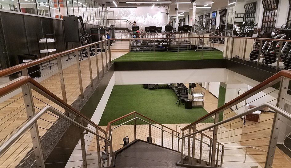 Facilities Chelsea Piers Brooklyn Staircase Column